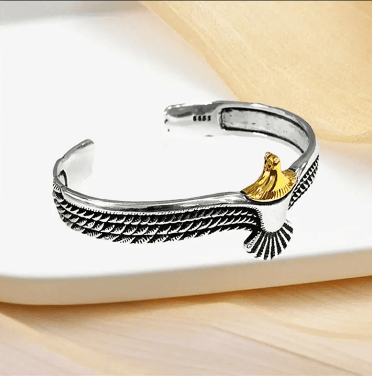 Hot Selling Fashion Vintage Men's Bangle Flying Eagle Wings Indian Eagle Bangle